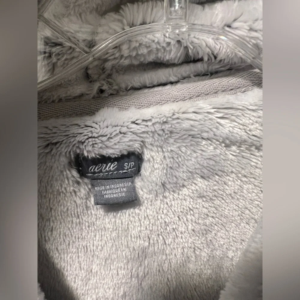Aerie Women's Sherpa Sz Small “Oversized” Full Zip Hooded Jacket Gray Faux Fur - Picture 6 of 12